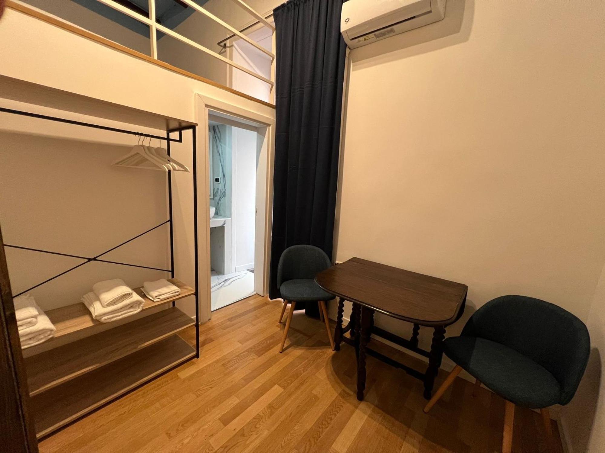 Carafa'S Central Apartment By Hhn Nápoly Kültér fotó